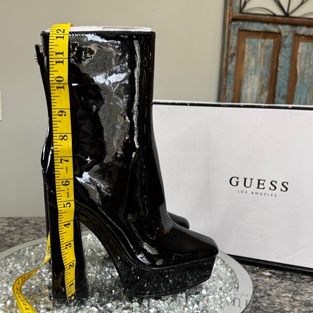 GUESS Black Patent Platform Ankle Boots NEW - Picture 15 of 17
